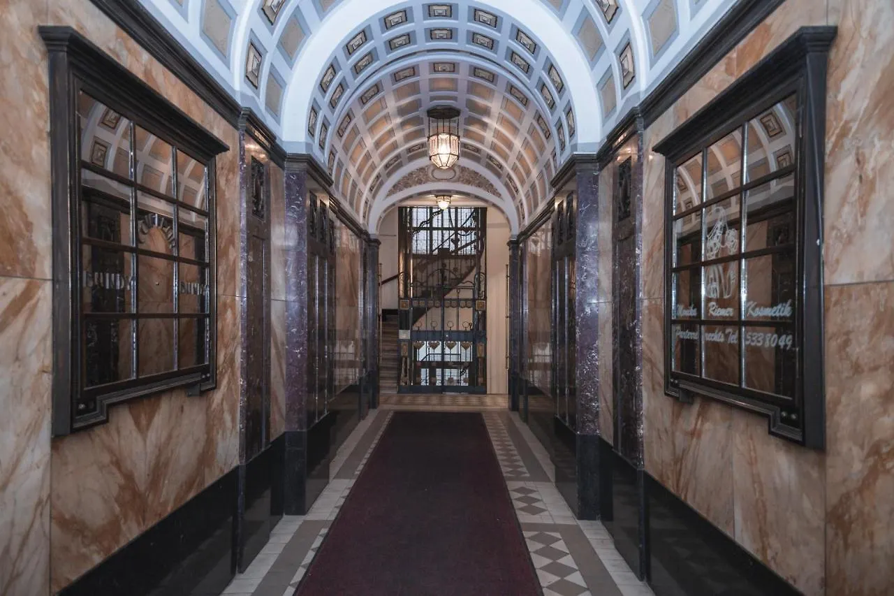 Pension A Und A Vienna Guest house